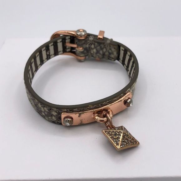 Henri Bendel Snakeskin Leather Rose Gold Adjustable Bracelet Rhinestone Pyramid - Picture 5 of 11